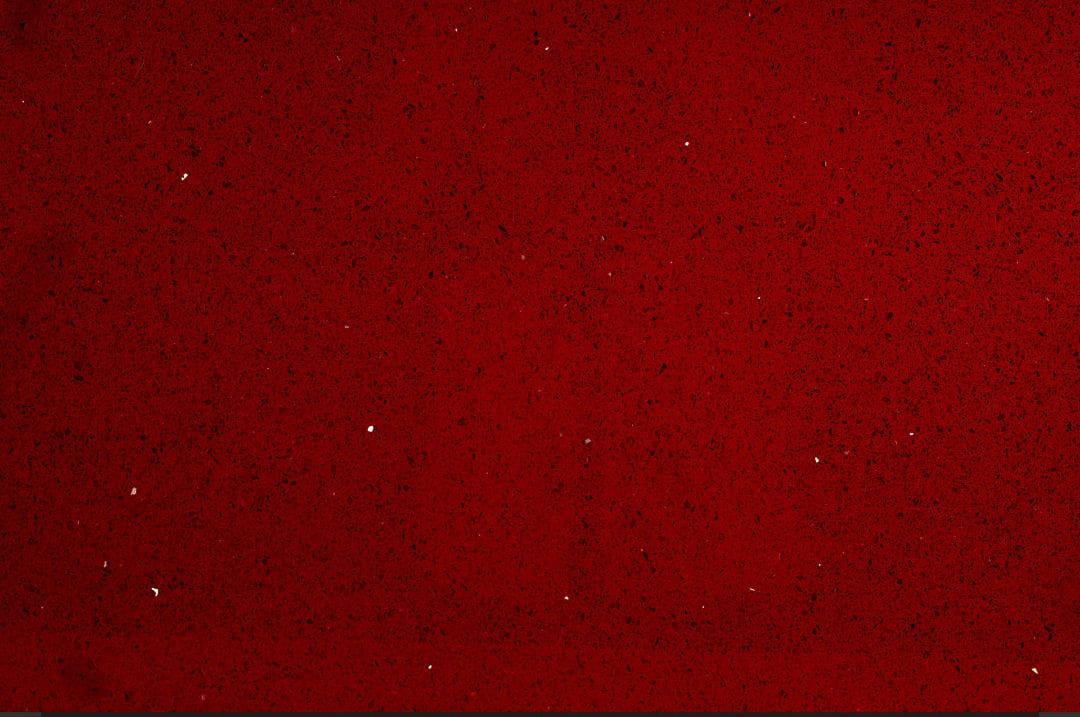 imagem de uma pedra de quartzo Stellar Red